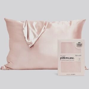 🆕🤍BLUSH SATIN PILLOWCASE
